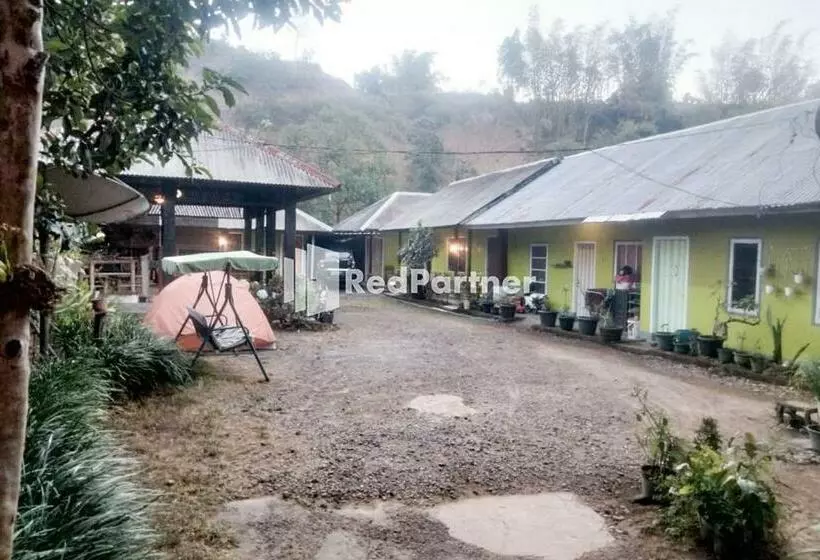 ホテル Paer Doe Homestay @ Sembalun Redpartner