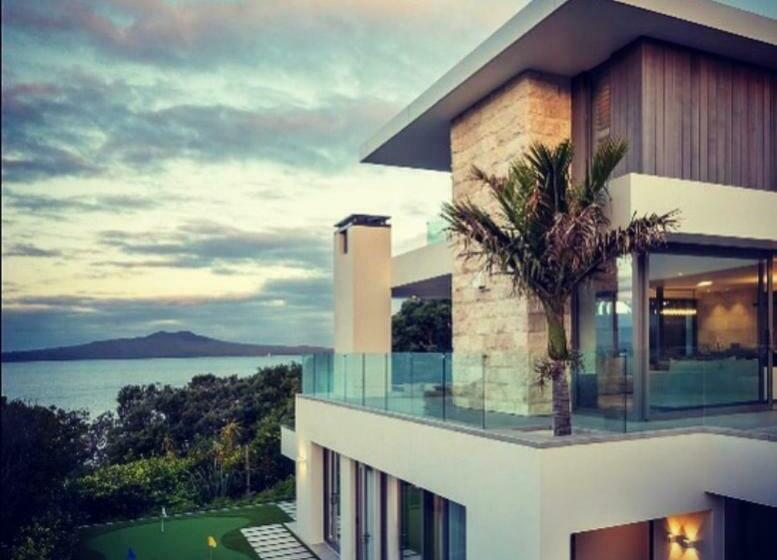 Pensão Elements Of Castor Bay