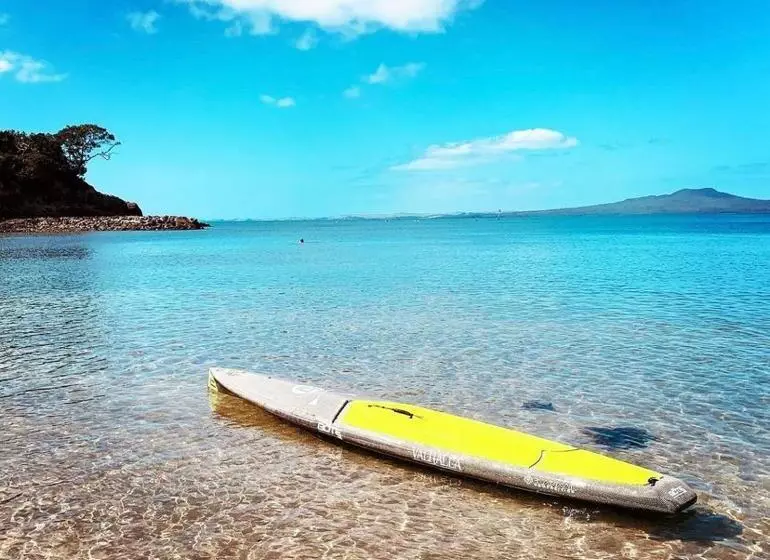 پانسیون Elements Of Castor Bay