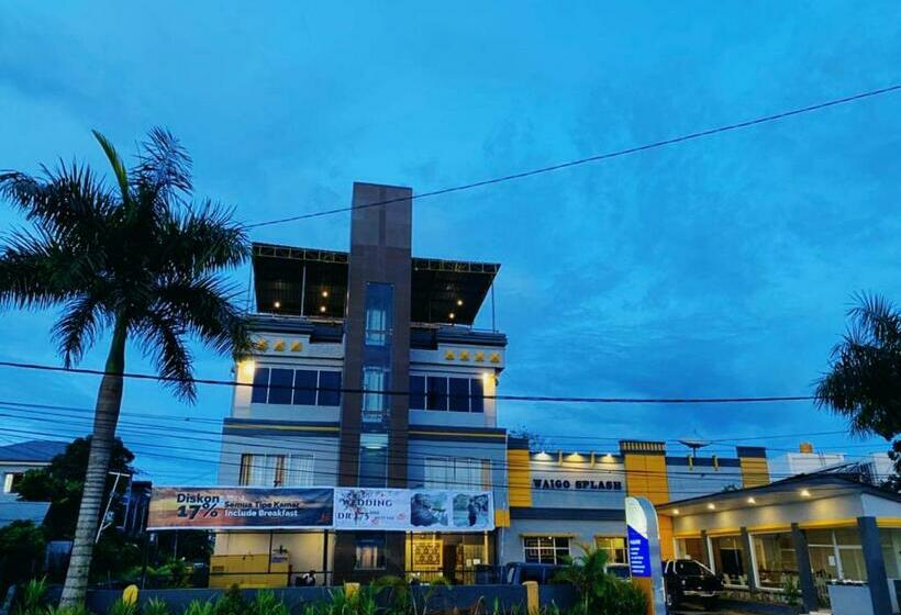 Waigo Splash Hotel By Meliala