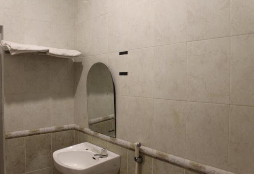 Waigo Splash Hotel By Meliala