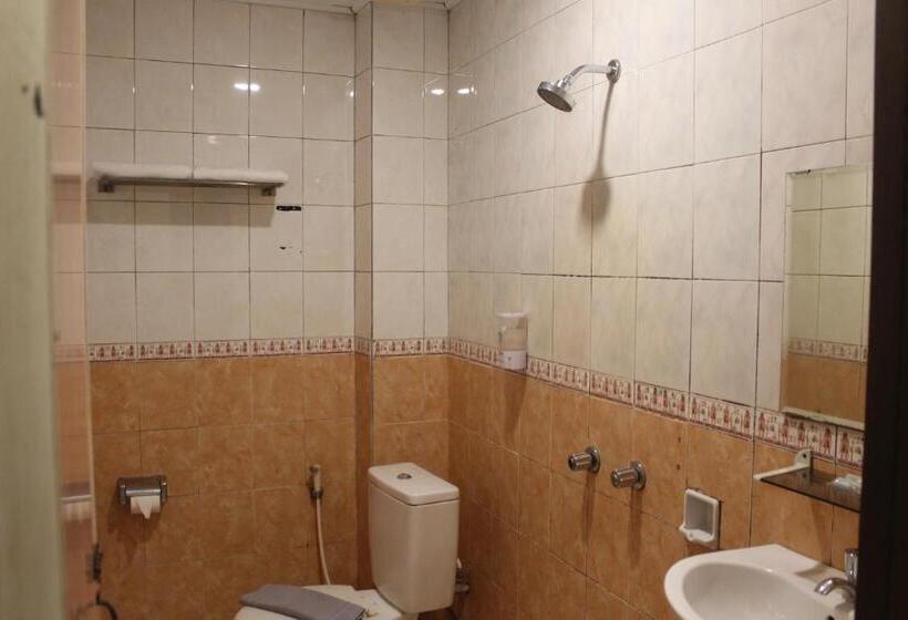 Waigo Splash Hotel By Meliala