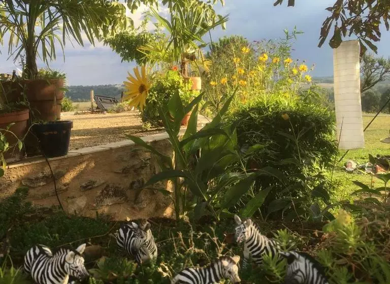 Aamiaismajoitus (B&B) Chez Alice,simplicité Et Petite Piscine