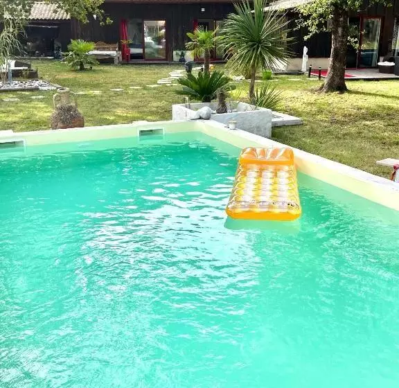 Aamiaismajoitus (B&B) Hacienda De La Canopée Avec Piscine Chauffée Au Sel