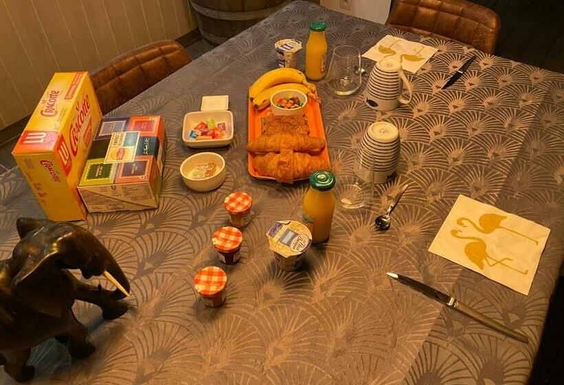 Bed and Breakfast L Auberge Médocaine