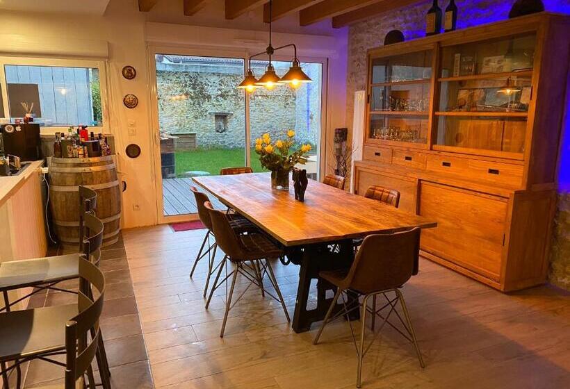 Bed and Breakfast L Auberge Médocaine