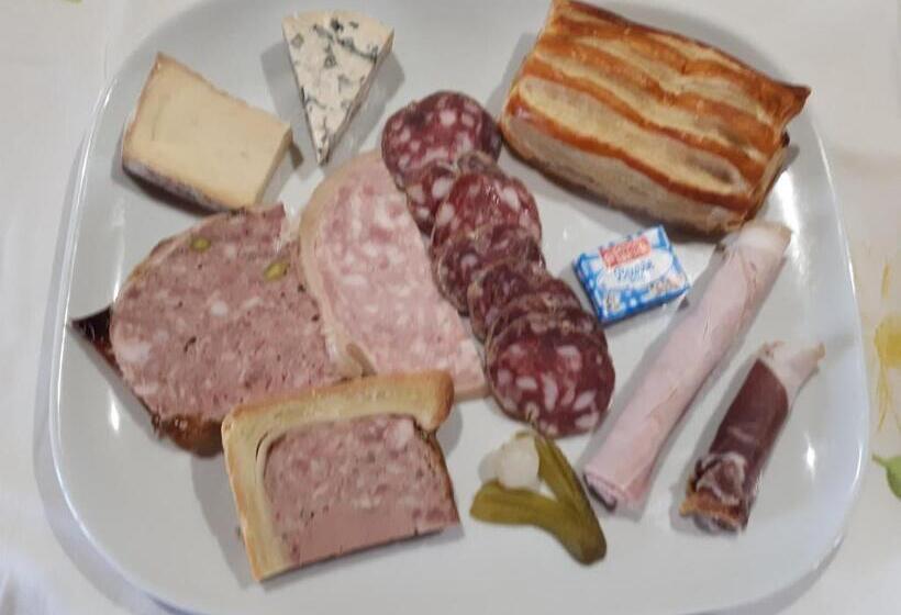 ベッドアンドブレックファースト La Forge