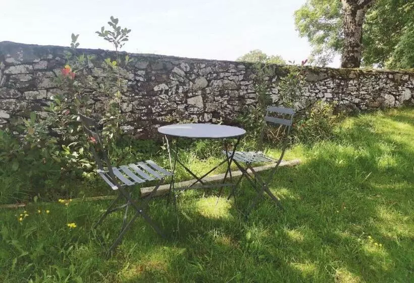 ベッドアンドブレックファースト Maison D Hôtes La Grange