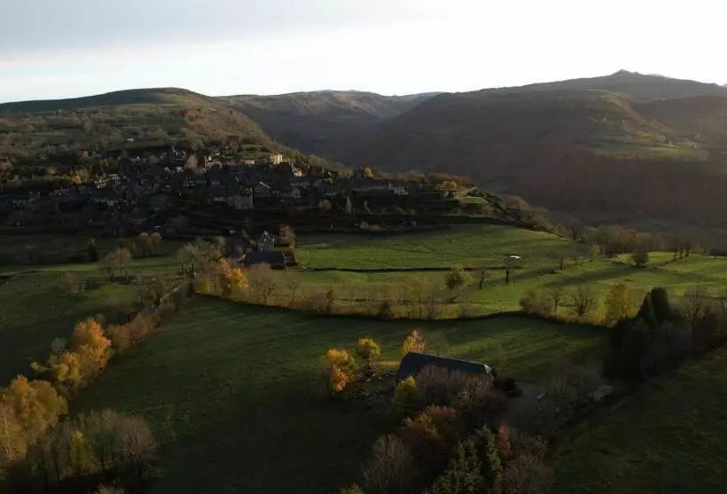 ベッドアンドブレックファースト Maison D Hôtes La Grange