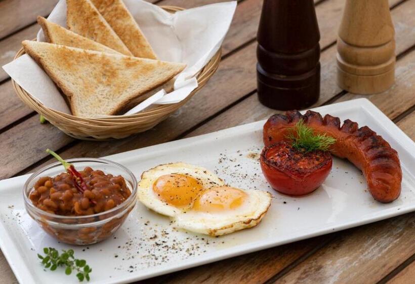 住宿加早餐  Modern Room #2 In House /w Pool & Poolbar