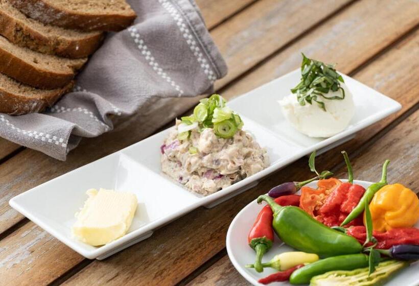 住宿加早餐  Modern Room #2 In House /w Pool & Poolbar