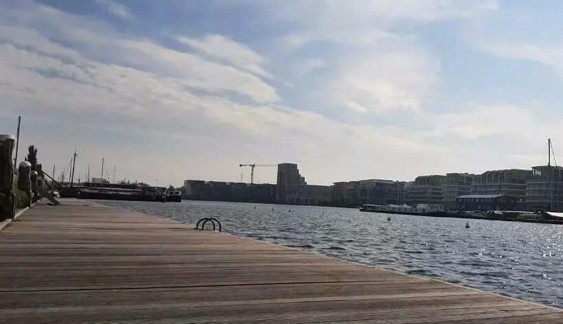 Aamiaismajoitus (B&B) Waterfront Studio