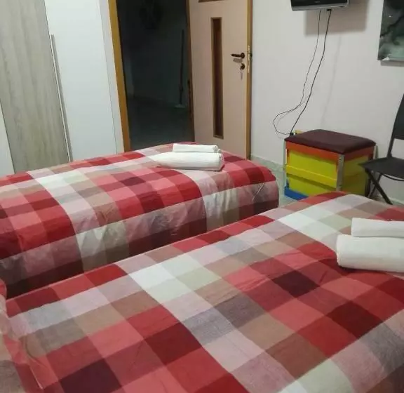 Elido B&b