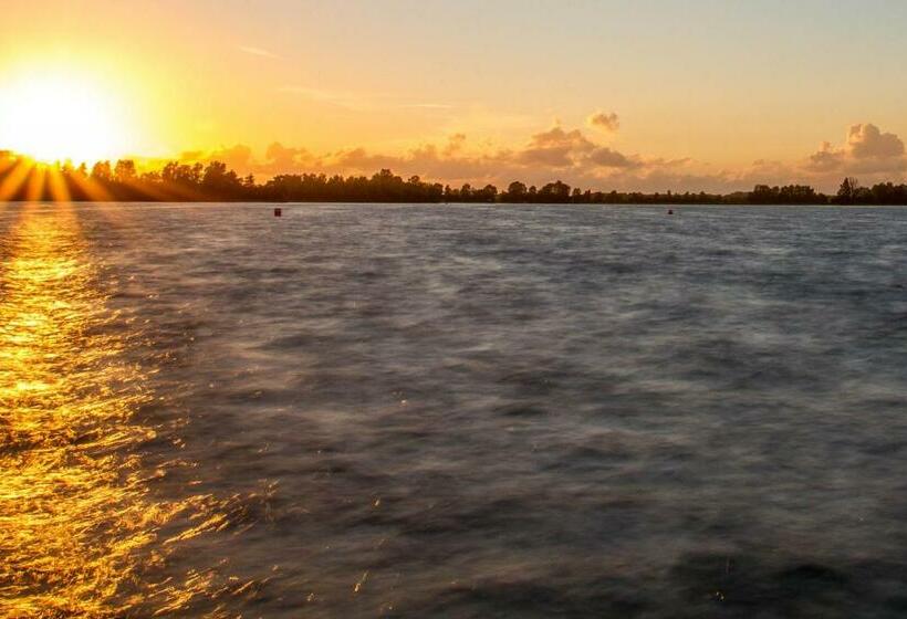 Jachthaven Hotel Borger