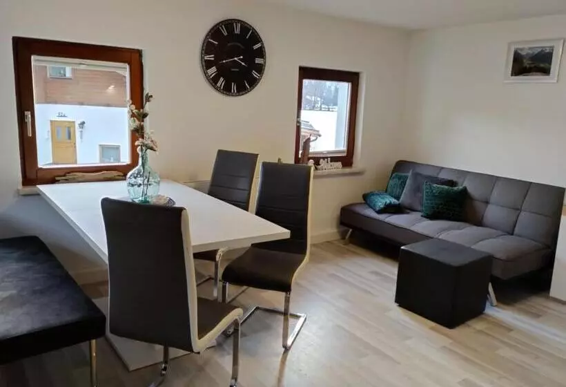 ペンション Haus Heimat & Appartement