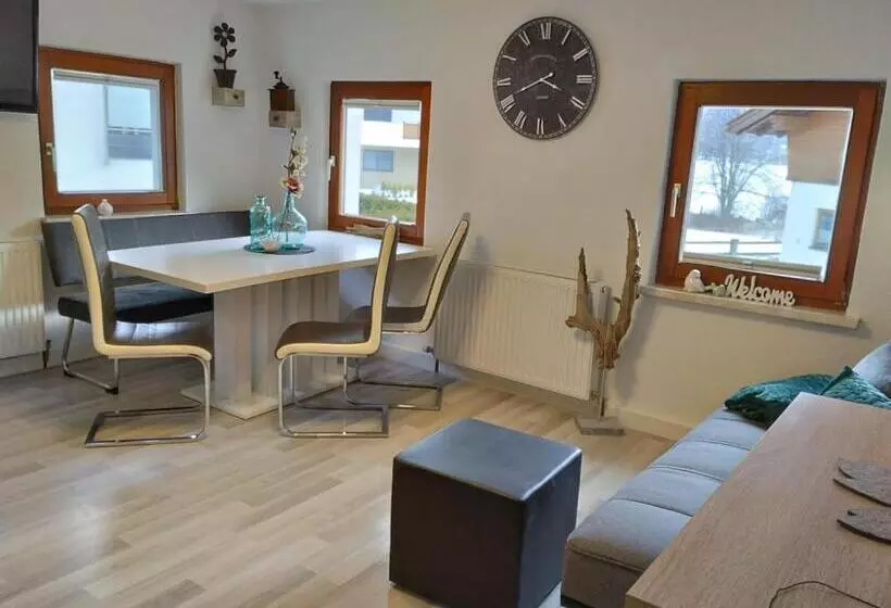 ペンション Haus Heimat & Appartement