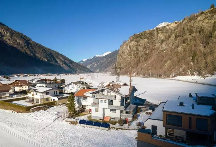 ペンション Haus Heimat & Appartement