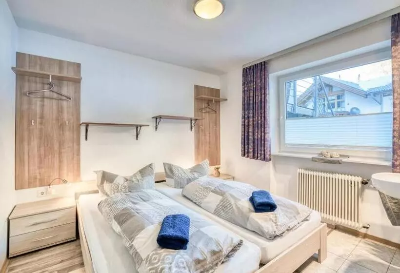 ペンション Haus Heimat & Appartement