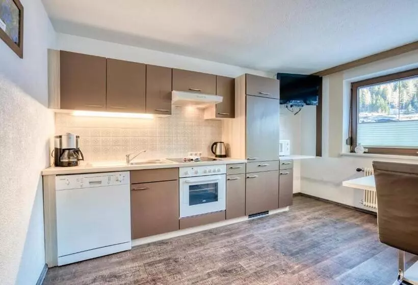 ペンション Haus Heimat & Appartement