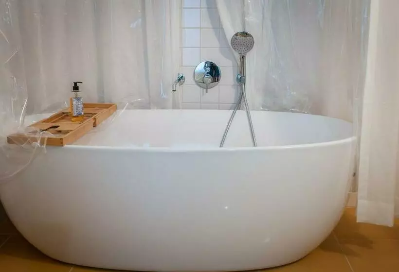 Majatalo Cravo’s Heritage House