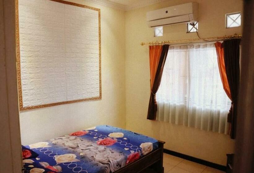 Pensiune Guest House Dissa