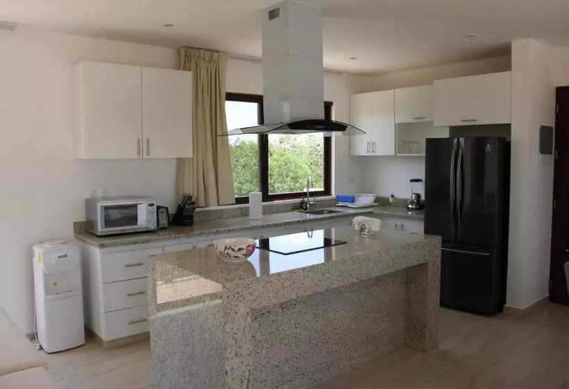 Apartment And Penthouse Blue Luxury Kukulkan Tulum