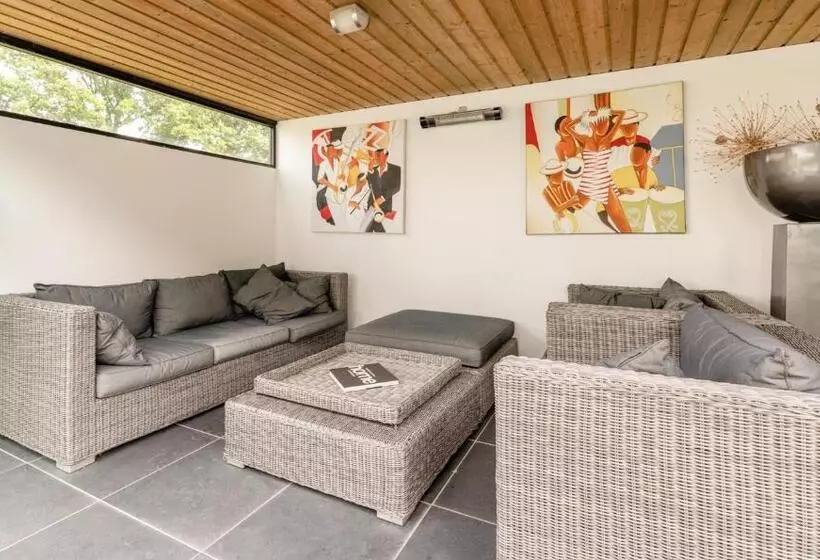 تختخواب و صبحانه Brabants Genieten