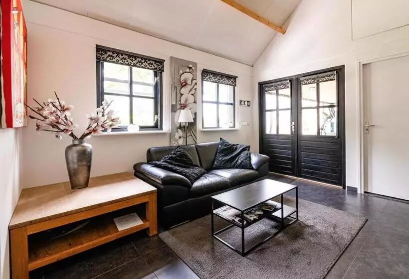 تختخواب و صبحانه Brabants Genieten