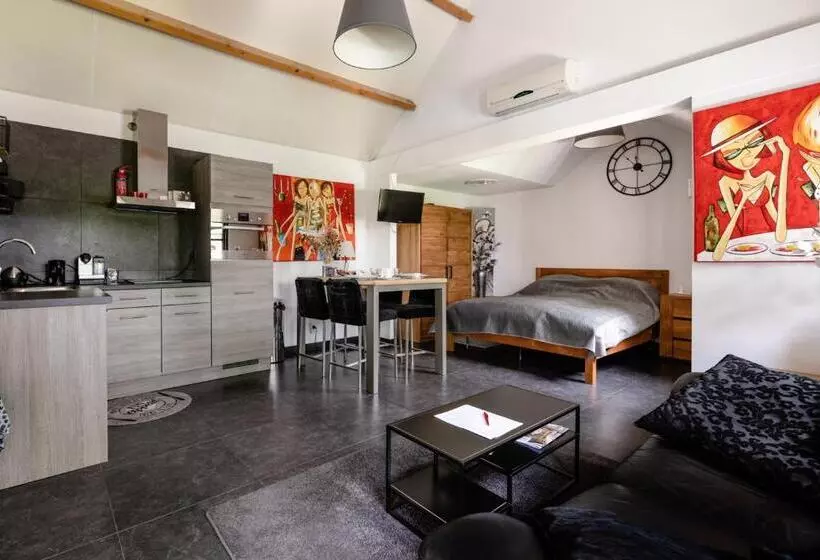 تختخواب و صبحانه Brabants Genieten