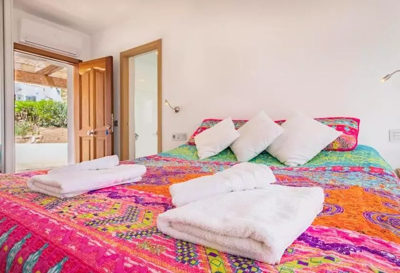 Aamiaismajoitus (B&B) Casa Bédar