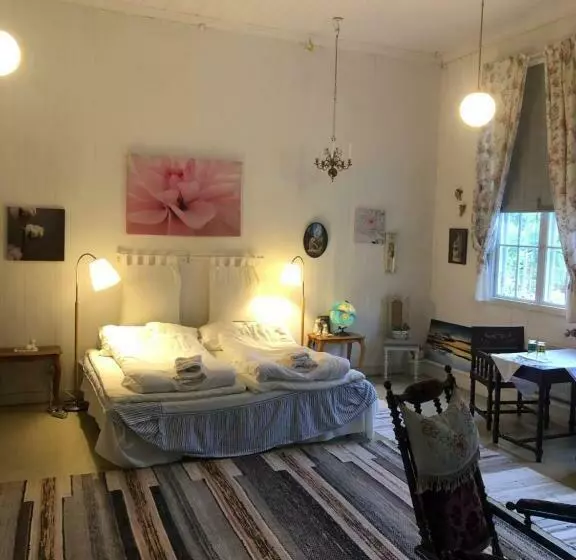 Långhedgården Bed & Breakfast