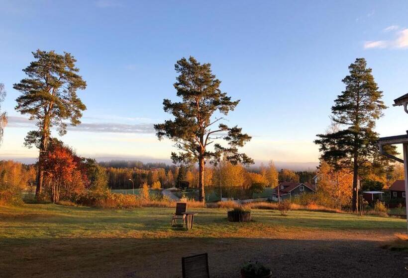 Långhedgården Bed & Breakfast