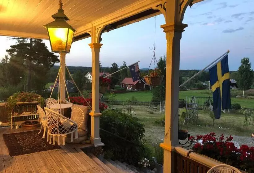 Långhedgården Bed & Breakfast