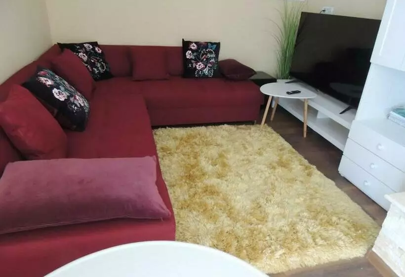 Majatalo Blue Sky House