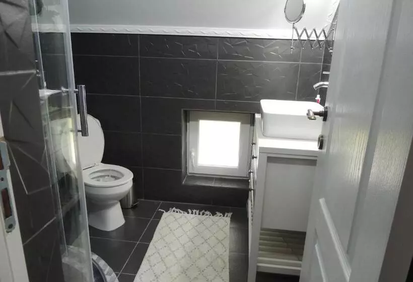 Majatalo Blue Sky House