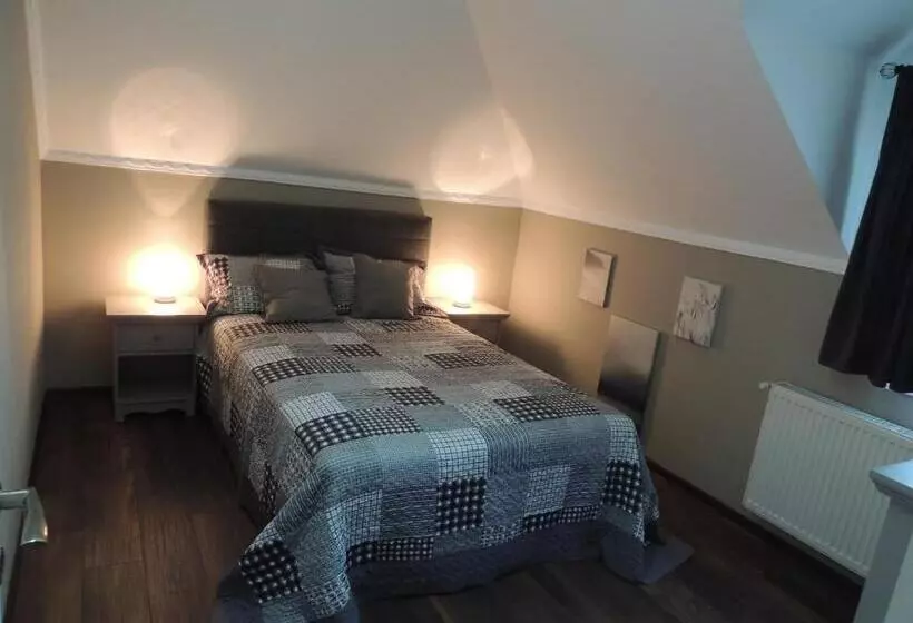 Majatalo Blue Sky House