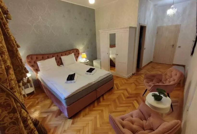 ペンション Chic Home