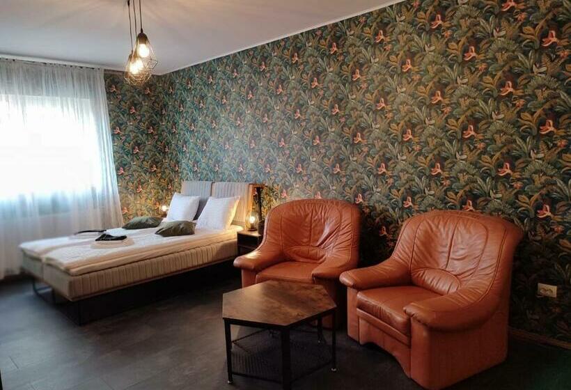 پانسیون Chic Home