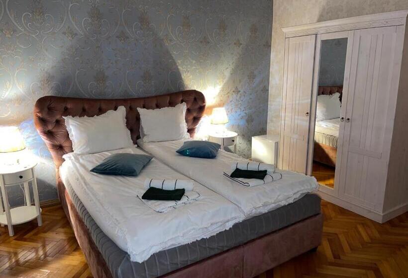 پانسیون Chic Home