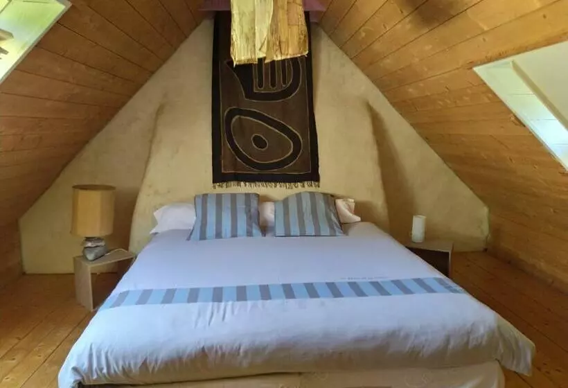 ペンション Kastell Dinn Suite Familiale Mamm Gozh 2 Chambres Et Sbd Pour 4 Pers, Cuisine Et Salon Partagés
