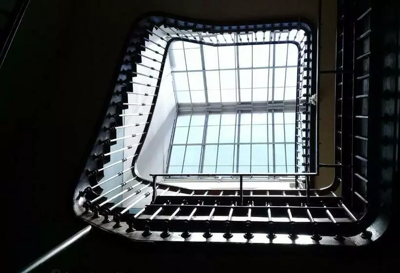 Aamiaismajoitus (B&B) Bazar Du Nouveau Siècle