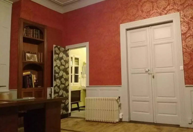 Aamiaismajoitus (B&B) Bazar Du Nouveau Siècle