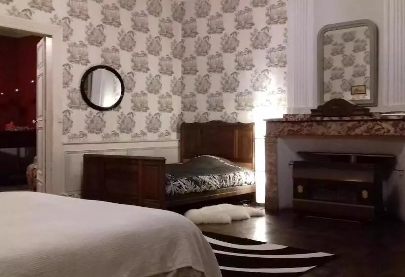 Aamiaismajoitus (B&B) Bazar Du Nouveau Siècle