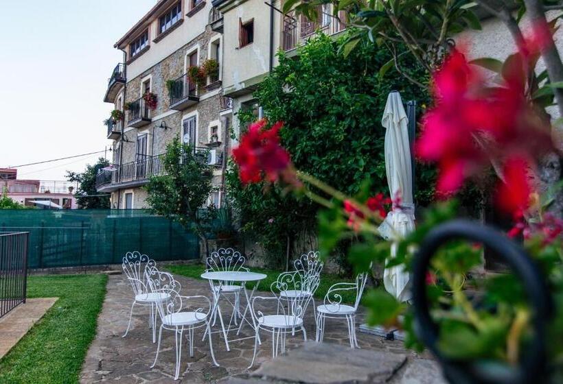 Bed and Breakfast Palazzo Cantarella Stella Cilento