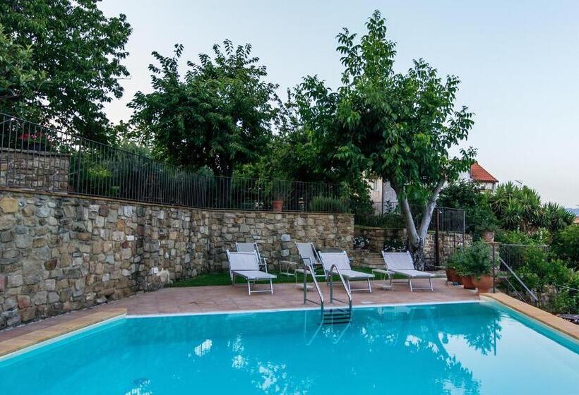 Bed and Breakfast Palazzo Cantarella Stella Cilento