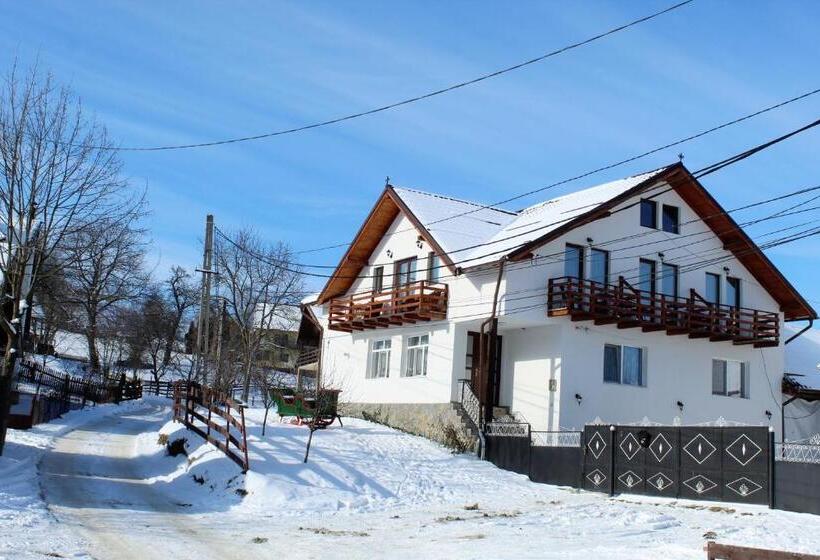 پانسیون Milea S Guesthouse