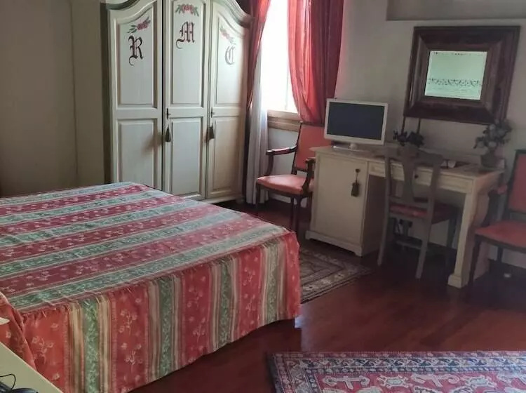 مبيت وإفطار Residence Meuble' Cortina