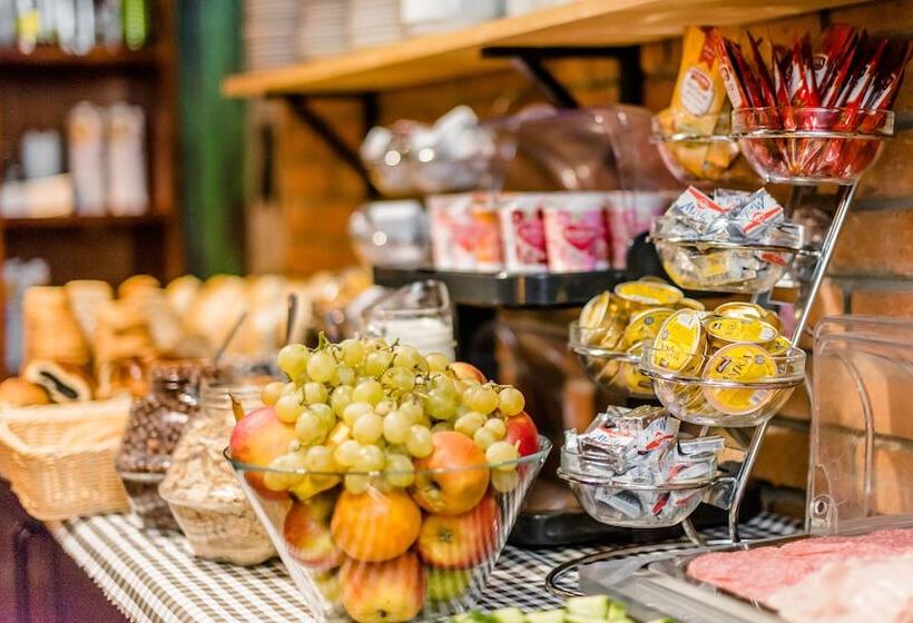 Hostal Pension Petit