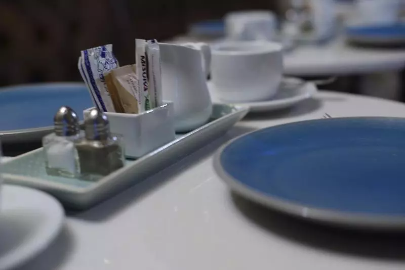 مسافرخانه The Burrow Guest House