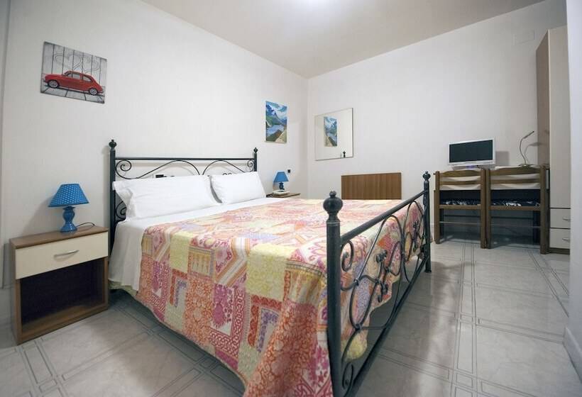 בית מלון כפרי Athena